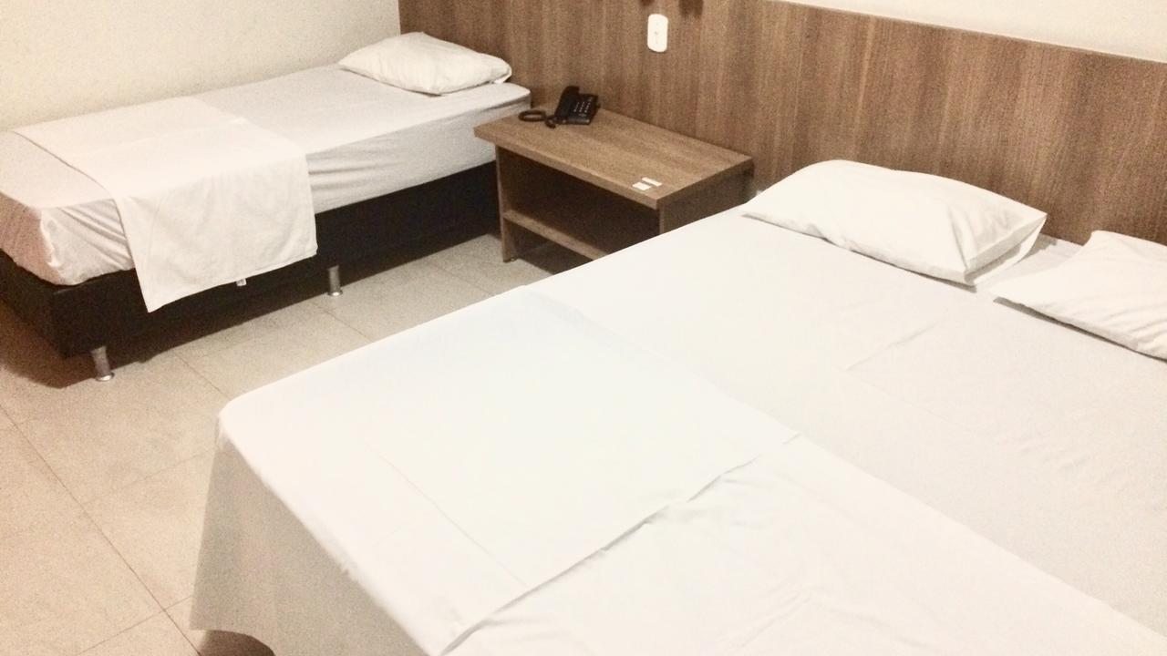 Cast Comfort Hotel Paranaíba Esterno foto